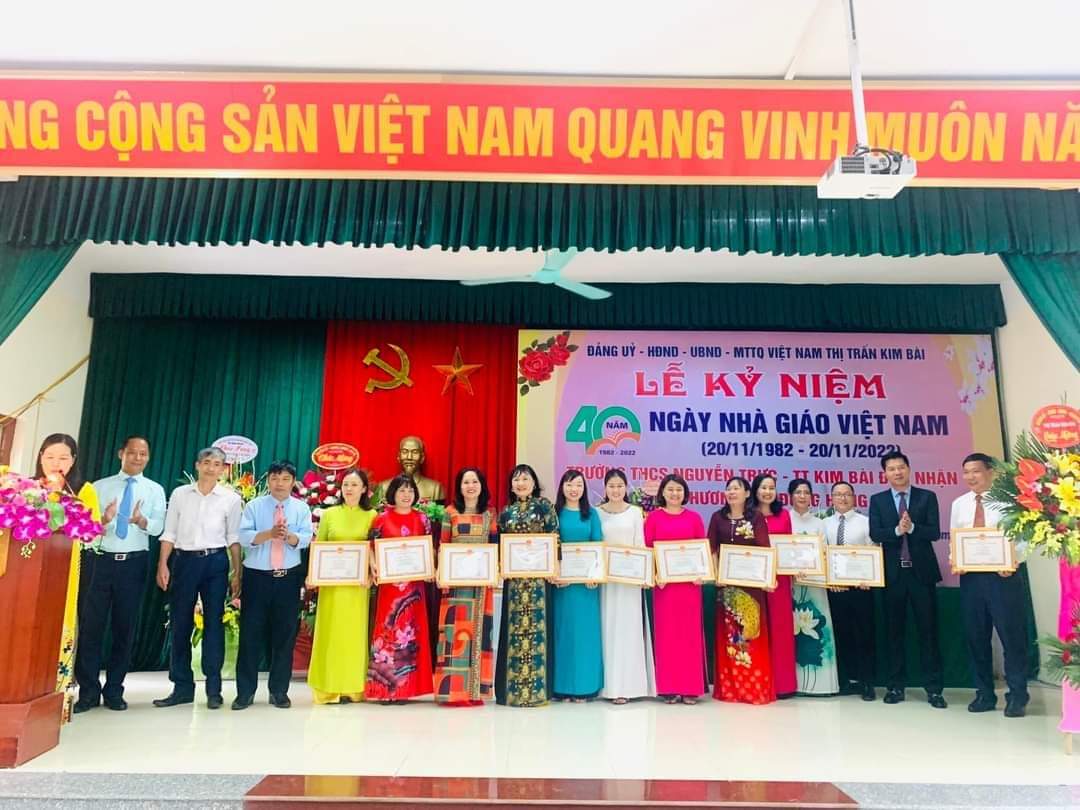 Kỷ niêm 40 năm ngày nhà giáo Việt Nam 20/11